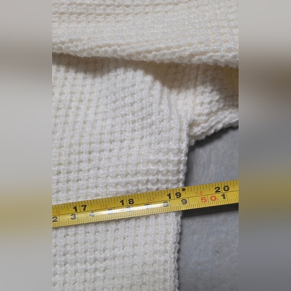 Wilfred Free Aritzia Sz M OAT 100% Laine Wool Chunky knit Oat Pullover Sweater - Picture 12 of 13